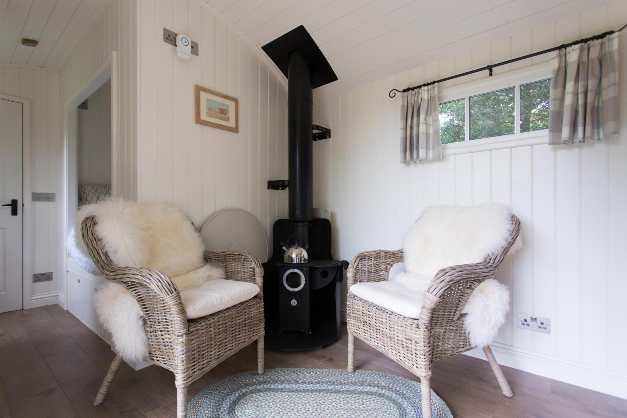 The Bailey Shepherd'S Hut And Holiday Cottage Skipton Exterior photo